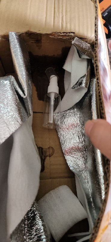 买了个神仙水，等了七八天，却被压坏了